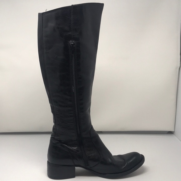 Borne Crown Roxy Tall Distressed Boots - Picture 2 of 8